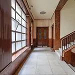 Ultra Central - New - Comfy Studio