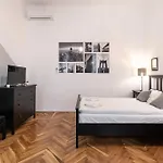 B8 - Grand Boulevard Cozy Apartment - Best Location By Bqa