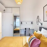 Modern Bright Central Place With Terrace