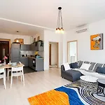 Designer Modern Home By Buda Castle With Stunning Matthias Church View