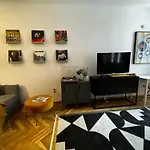 Music Designed Apartmant Westend