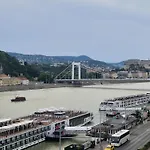 Danube Wonder View Apartment