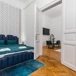 Venus Apartments - Oktogon II