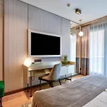 Emerald Downtown Luxury Suites By Continental Group
