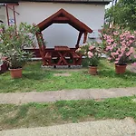 Rákos-patak Family House