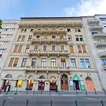 Danube Wonder View Apartment