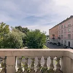Danube Terrace Boutique Residence With Private Sauna