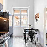 Bacso Golden Apartment