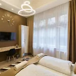 Exlcusive & City Central Located Suite By Prestige Homes