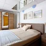 Terminal Garden Apartman
