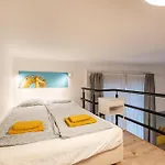 Charming Studio In The Heart Of The Jewish Quarter W41 Yellow