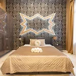 Extravagant & Modern Grand Suite In The Center Of Budapest