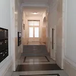 View To The Roofs Luxury Apartment With 2 Bedrooms