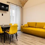 Downtown Pearl Residence
