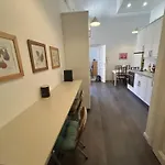 Leo Heart Rooms