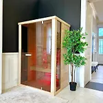 Deluxe 2-Bedroom With Sauna And Ac