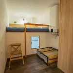 Hot Tube Apartment In The Heart Of Budapest, Kazinczy Street