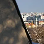 Golden Pear Apartman