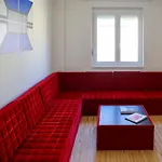 U6 City Center Apartment By The Danube