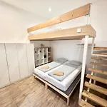 S6 - Apartment Promo Next To Gozsdu Garden