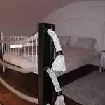 Dori S Lovely Apartment In Budapest