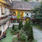 Roland Apartment Mini-Botanical Garden