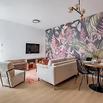 D52 Apartman Hotel