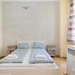 Minded Manor 3-Bdr Apartment