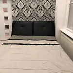 Fashion Street Apartment