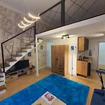 Blue Apple Apartment