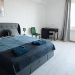 Duna Panorama -Two-Bedroom Apartment With Terrace