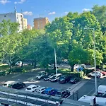 Ac Apartment With Metro 3 On Doorsteps, 15Mins To Center
