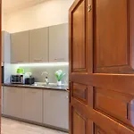 City Center Paulay Ede Street 1Br Apartment