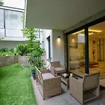 Elisabeth Downtown Apartments By Urbanrent
