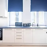 T5 Tuzolto Apartment
