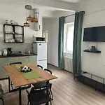 Diamond Astoria 4