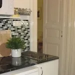 Kings Opera Apartment