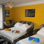 Highland Apartment