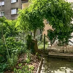 Balzac Apartment