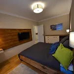Rosehill Side Apartment