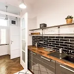 Cityhold Premier Apartment
