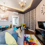 A43 Apartment