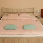 Keleti Garden Apartments