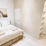 D.Five Kiraly Street Superior Apartment With City View