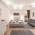 Eva Apartment Downtown
