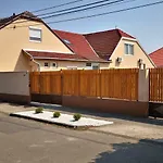 Green Garden Plus Apartman