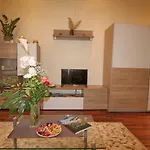 Castle Court Apartment