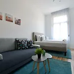 Standard Apartment By Hi5 - Anker 1