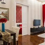 Paprika Deluxe Apartments