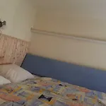 Eoetvoes Rooms